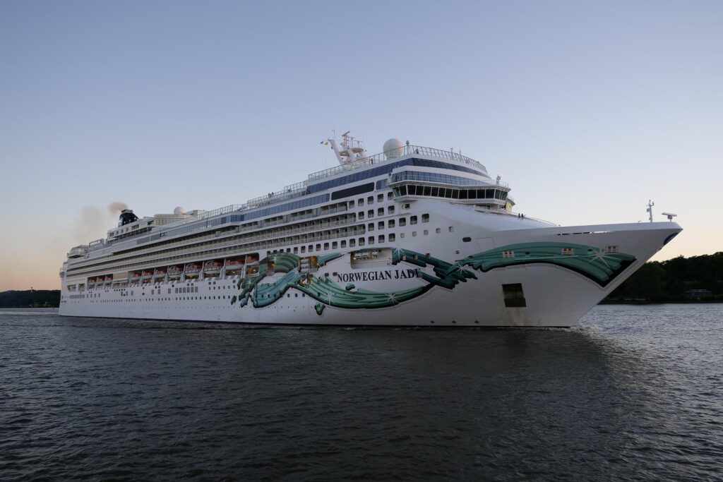 Norwegian Jade Cruise Ship